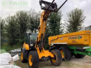 رافعة تلسكوبية JCB
