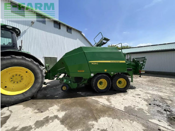 مكبس البالات المستطيله JOHN DEERE