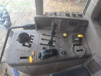 جرار John Deere 6630: صورة 4
