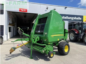 مكبس البالات المستطيله JOHN DEERE
