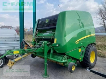 مكبس البالات المستطيله JOHN DEERE