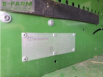 مكبس البالات المستطيله Krone comprima v 180 xc: صورة 4 مكبس البالات المستطيله Krone comprima v 180 xc: صورة 4