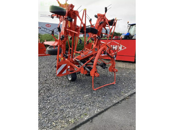 آلة تيبيس العشب/ آلة جمع العشب KUHN