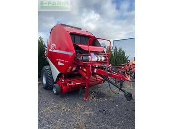 مكبس البالات المستطيله LELY