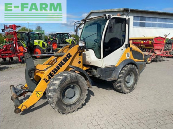 اللودر بعجل LIEBHERR L 506