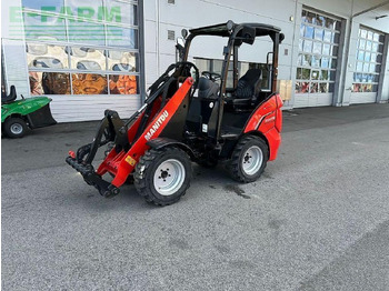 حفارة مُصَّغرة MANITOU MLA 2-25