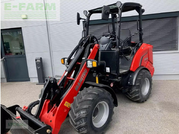 اللودر بعجل MANITOU