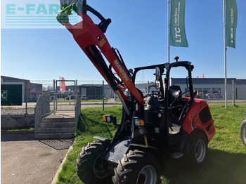 لودر مفصلي صغير MANITOU MLA 5-50