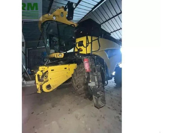 حصادة موحَّدة NEW HOLLAND CR980
