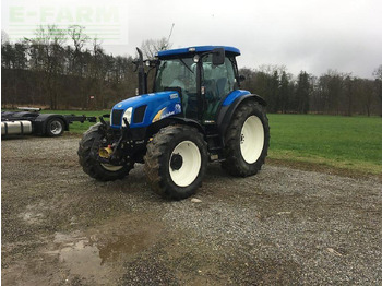 جرار NEW HOLLAND T6020