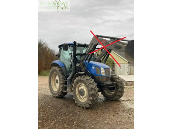 جرار NEW HOLLAND T6