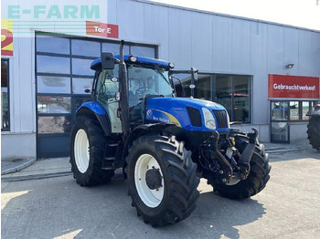 جرار NEW HOLLAND T6000