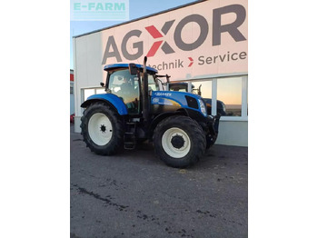 جرار NEW HOLLAND T6000