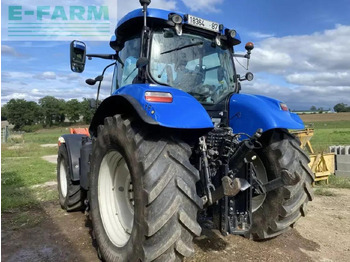 جرار New Holland t7 200 autocommand: صورة 4