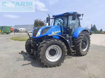 جرار NEW HOLLAND T7.230