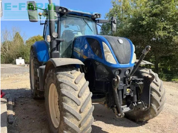 جرار NEW HOLLAND T7.230