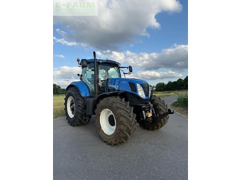 جرار NEW HOLLAND T7.250