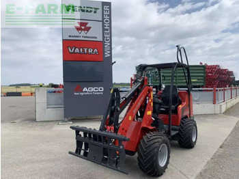 اللودر بعجل SCHÄFFER