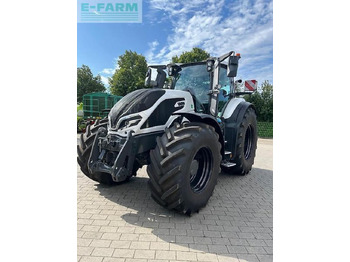 جرار VALTRA