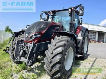 جرار VALTRA