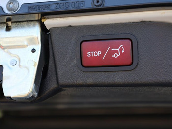 ميكروباص, فان كهربائية MERCEDES-BENZ EQV 300 lang,7Sitze,2Schiebetüren,Distronic,LED...: صورة 3