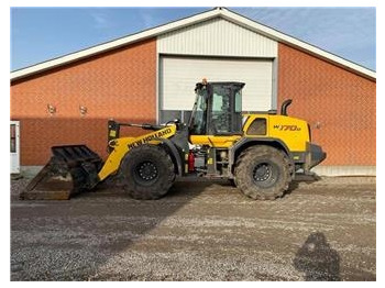 اللودر بعجل NEW HOLLAND