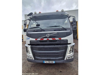 شاحنة النفايات