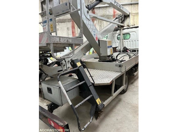 آليات CAMION NACELLE NISSAN IMER P 23 AS 11 2013 20 000 KM: صورة 3