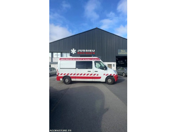 سيارة اسعاف RENAULT Master