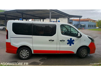 سيارة اسعاف OPEL