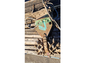 آلية المنفعة/ مركبة خاصة