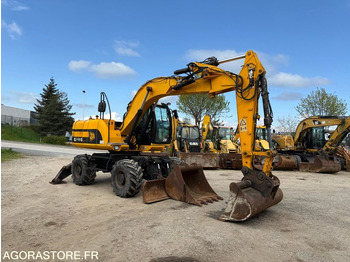 حفارة JCB JS145W