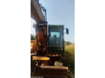 جرافة حفار CASE