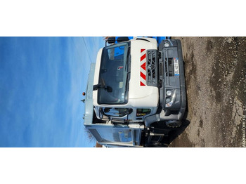 شاحنة النفايات RENAULT