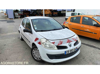 سيارة RENAULT
