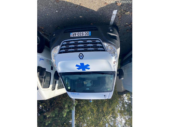 سيارة اسعاف RENAULT Master