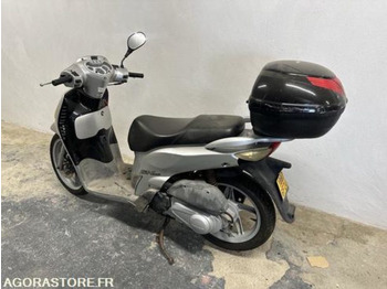 دراجة نارية HONDA