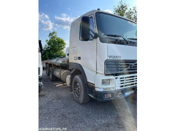 شاحنة VOLVO FH12