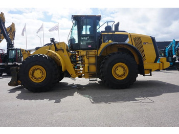 اللودر بعجل CATERPILLAR 980M