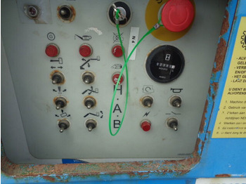 رافعة سلة تلسكوبية Hitachi H.A.B TR16JD: صورة 5