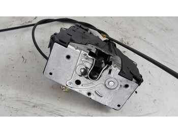 هيكل السيارة الخارجية MERCEDES-BENZ