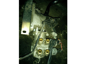 Scania DX81D. DX71BX. DX80E. 70313310 Scania DX81D. DX71BX. DX80E. 70313310: صورة 4