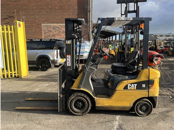 رافعة شوكية تعمل بالغاز CATERPILLAR GP