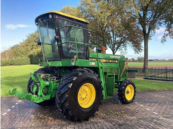 الآلات الزراعية JOHN DEERE 5720