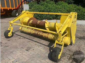 مرفق الحصادة JOHN DEERE