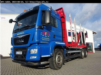 شاحنة قطع الأشجار MAN TGS 26.500