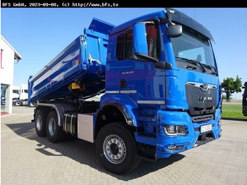 شاحنة قلاب MAN TGS (TG3) 26.520 6x4 BB CH Bordmatik links, 3-Se: صورة 2