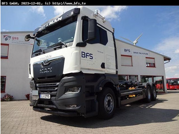 شاحنة ذات خطاف MAN TGX 26.510