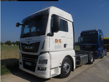 وحدة جر MAN TGX 18.460