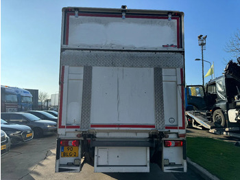 شاحنة مقفلة Mercedes-Benz Antos 1924 - 4X2 - EURO 6 + DHOLLANDIA LIFT + ONLY 490.406 KM: صورة 5